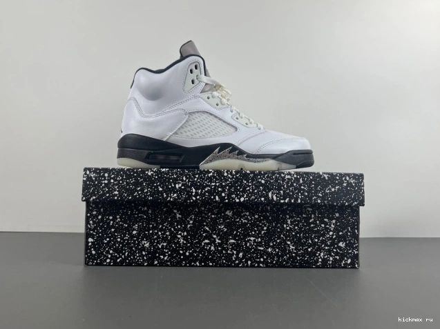 Rep MAX AIR DD0587-110 5 RETRO JORDAN BLACK' 'WHITE 0824